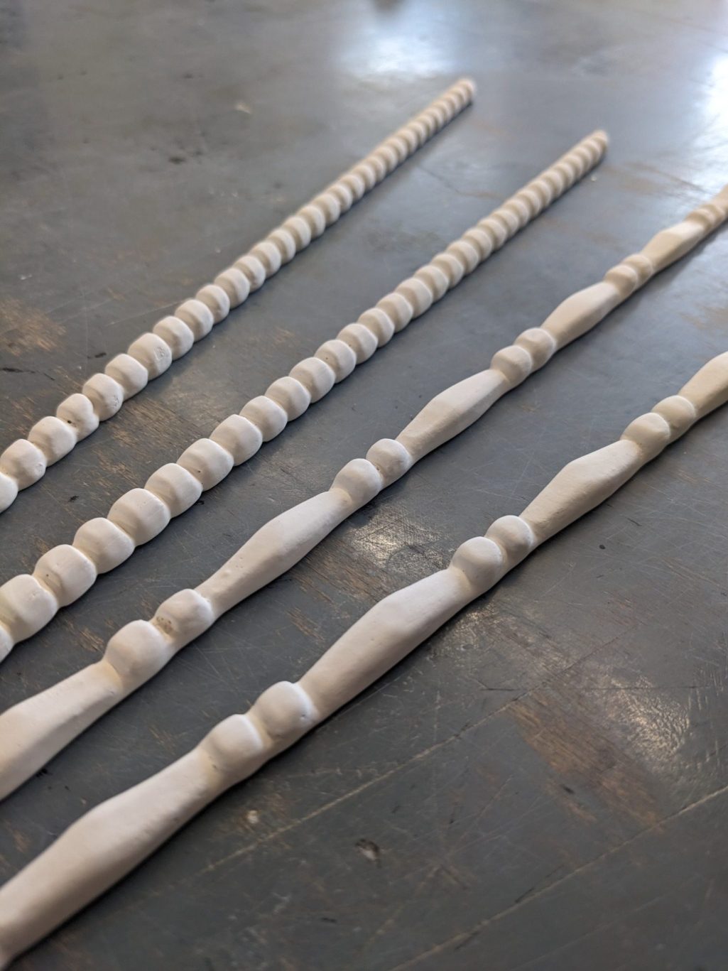 Wood carver for picture frames, or Buildings For picture frames or buildings, wood carvings of any size of beads. Woodcarver in Watford, London,Berkhamsted, Hemel Hempstead,Oxford,etc